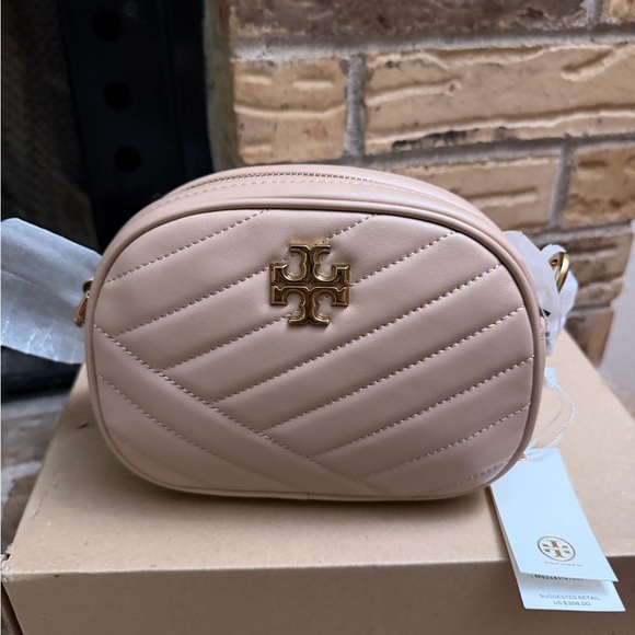 Tory Burch Kira small chevron camera bag NWT - Picture 3 of 6